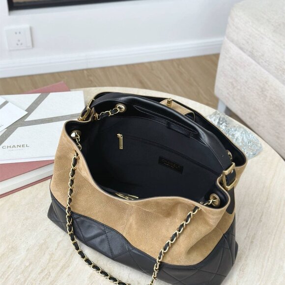 Chanel bag - Picture 3 of 7